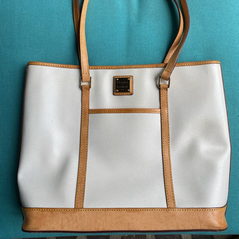 Dooney & Bourke Cream Leather Tote Lexington Shopper